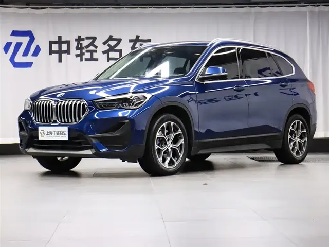 BMW X1 2021 sDrive25Li Leading
