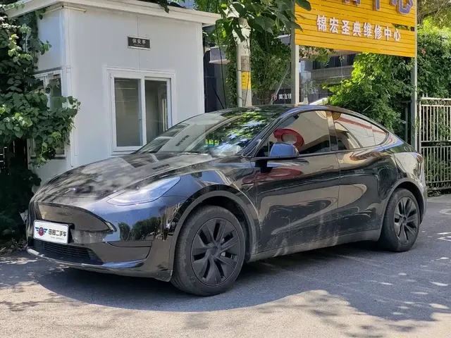 Tesla Model Y 2023 Rear-Wheel Drive Edition