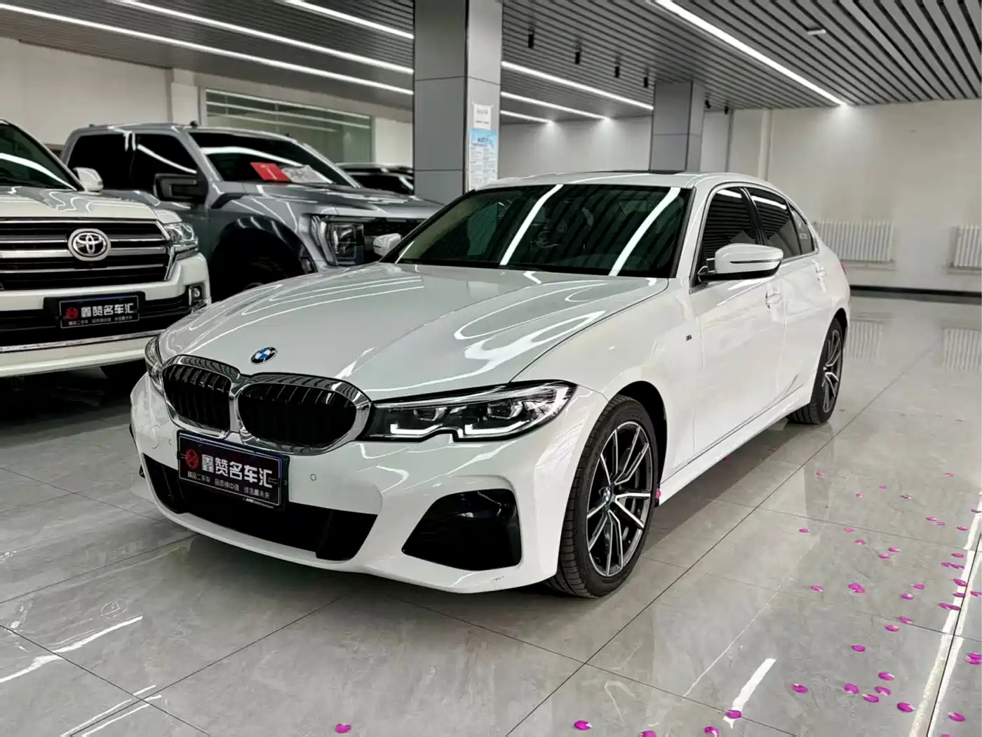 BMW 3 Series 2022 325i M Sport Package