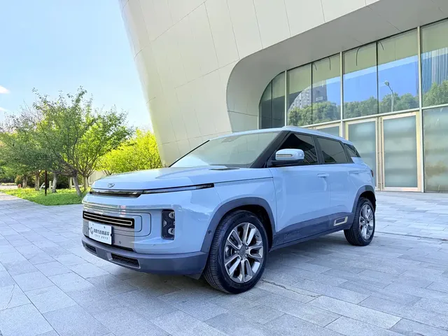 Geely ICON 2020 1.5TD i9 BSG