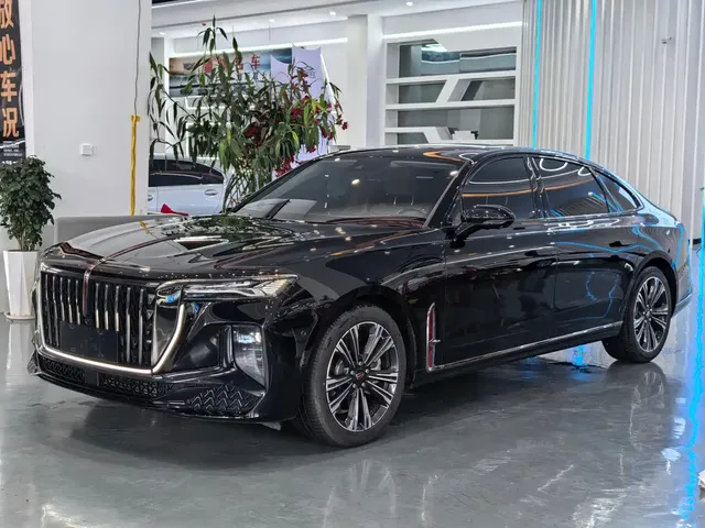 Hongqi H9 2023 2.0T Smart Connectivity Flagship Edition