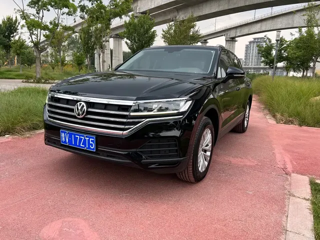 Volkswagen Touareg 2019 2.0TSI Pilot Edition China VI