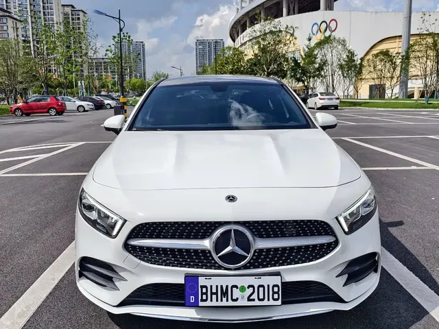 Mercedes-Benz A-Class 2022 Facelift III A 200 L Sport Sedan Fashion