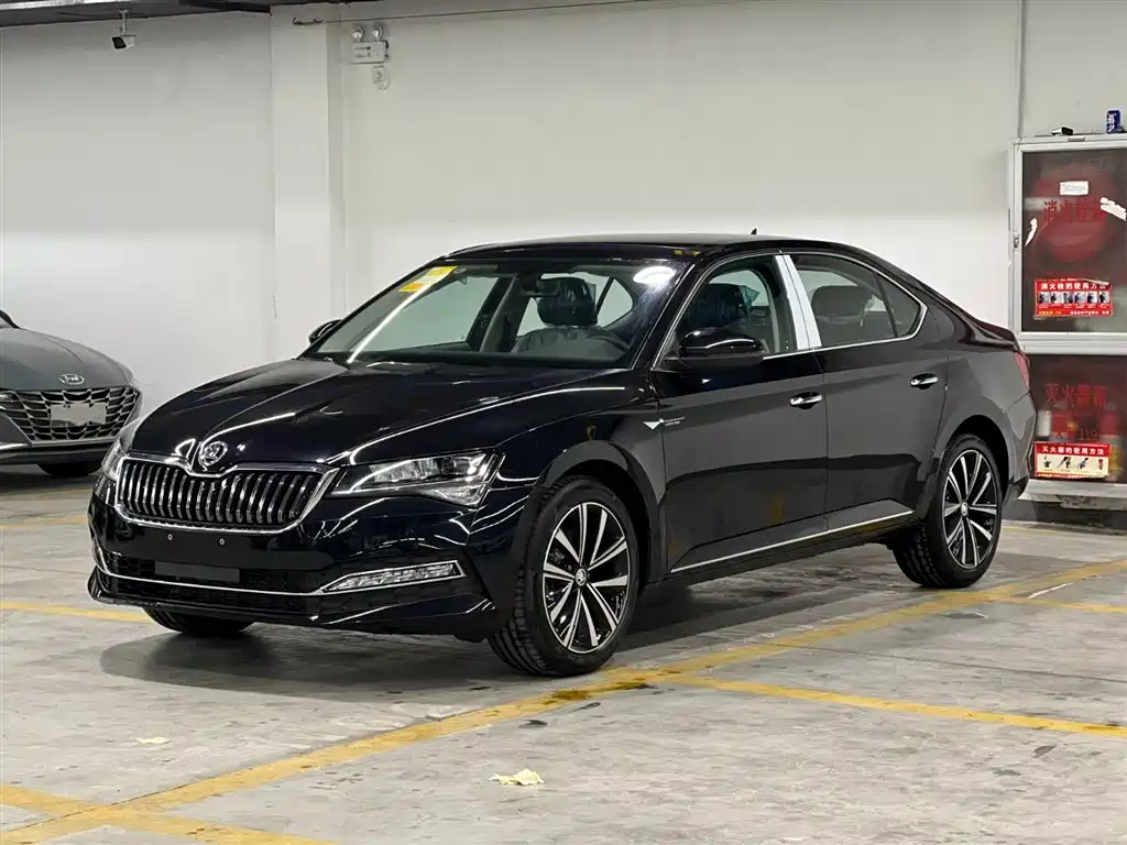 Škoda Superb 2025 Model TSI280 DSG Premium Edition