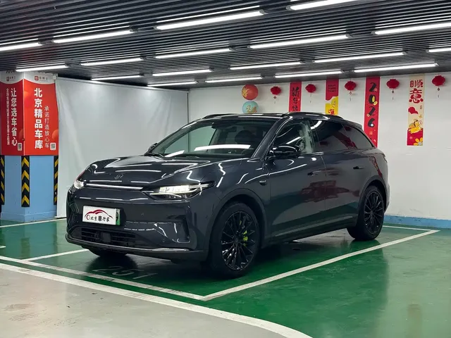 Leapmotor C11 2023 Pure Electric 580 AWD Performance Edition