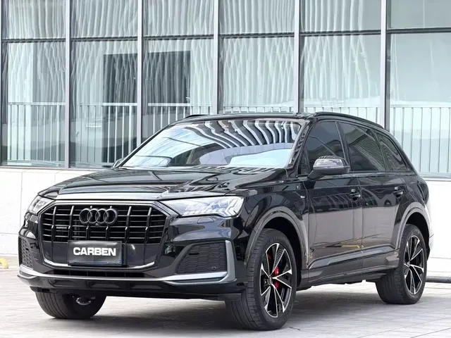 Audi Q7 2023 45 TFSI quattro S line Sport