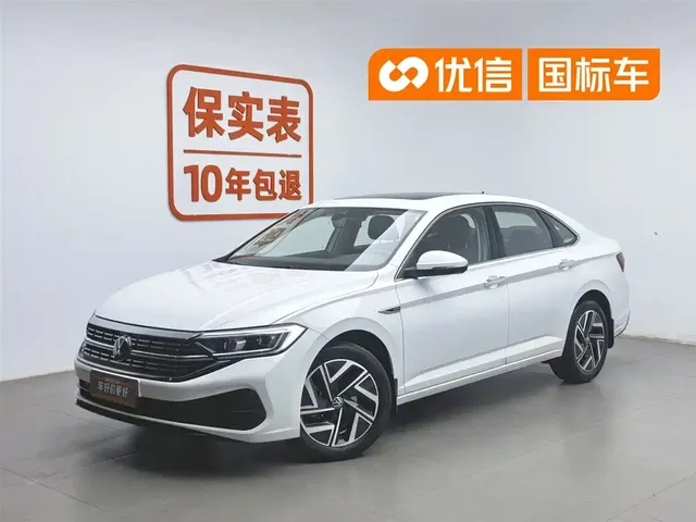 Volkswagen Sagitar 2023 300TSI DSG Surpassing Edition