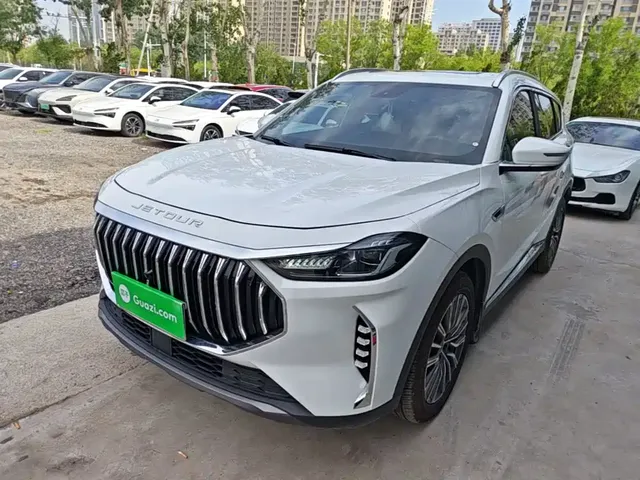 Jetour X70 PLUS 2025 Champion Edition 1.5T DCT Champion PRO 5-seater