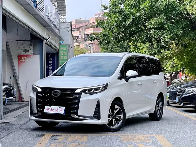 GAC Trumpchi M6 2023 PRO 270T DCT Luxury Edition