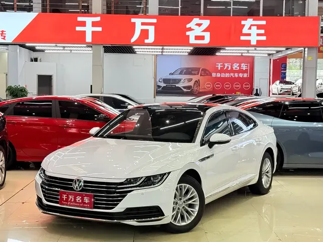 Volkswagen FAW-Volkswagen CC 2019 330TSI Charm Edition China VI