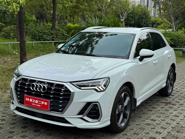 Audi Q3 2023 35 TFSI Fashion Dynamic (1.4T)