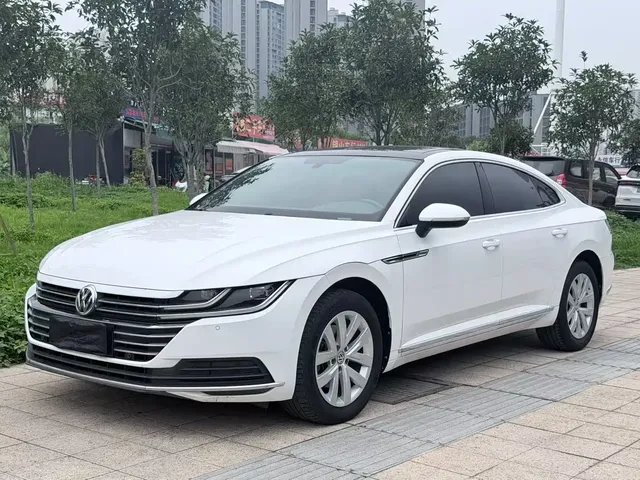 Volkswagen FAW-Volkswagen CC 2020 330TSI Elegance Version China VI