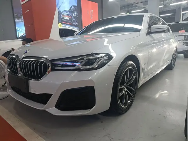 BMW 5 Series 2022 525Li M Sport Package