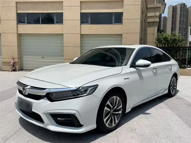 Honda Inspire 2019 Sharp Hybrid 2.0L Pure Elegance China VI