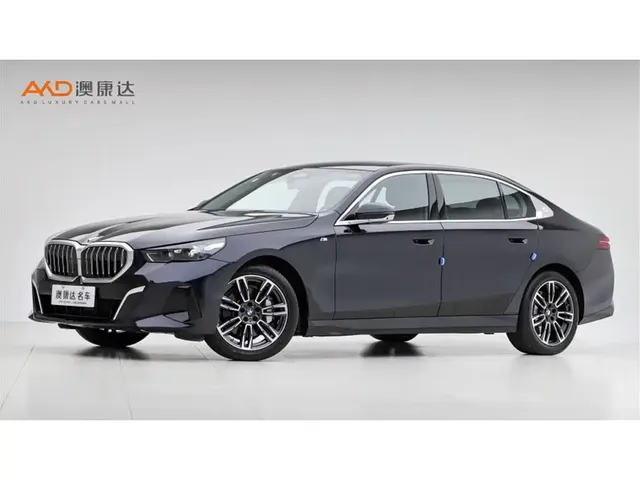 BMW 5 Series 2025 530Li Leading M Sport Package