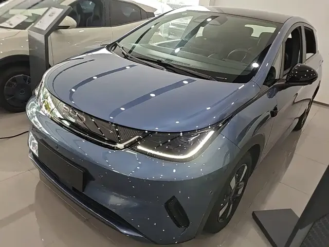 BYD Dolphin 2025 Smart Drive Edition 410km Fashion Version