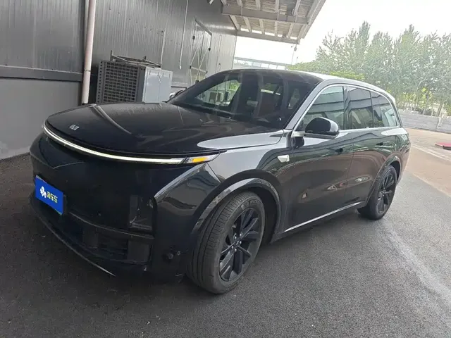 Li Auto Li L8 2023 Pro