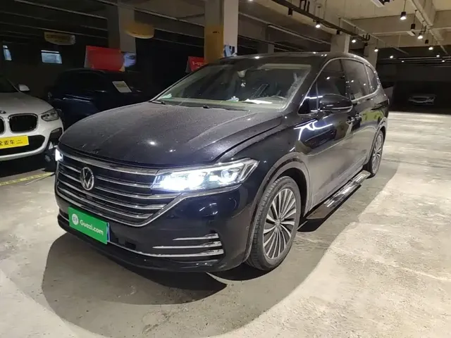 Volkswagen Viloran 2023 Facelift 380TSI Premium Edition