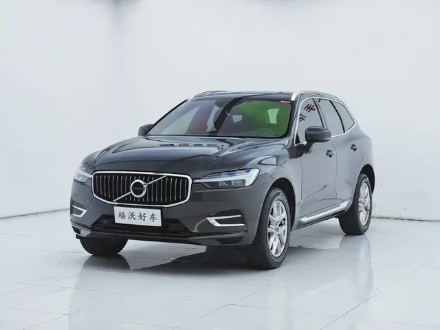 Volvo XC60 2021 T5 AWD Momentum