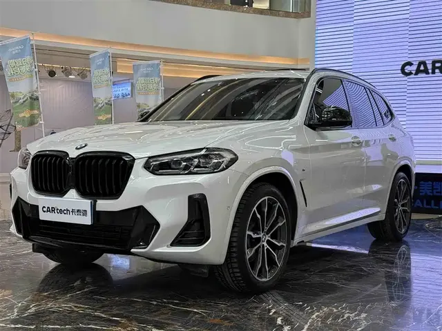 BMW X3 2023 xDrive30i Leading M Night Package