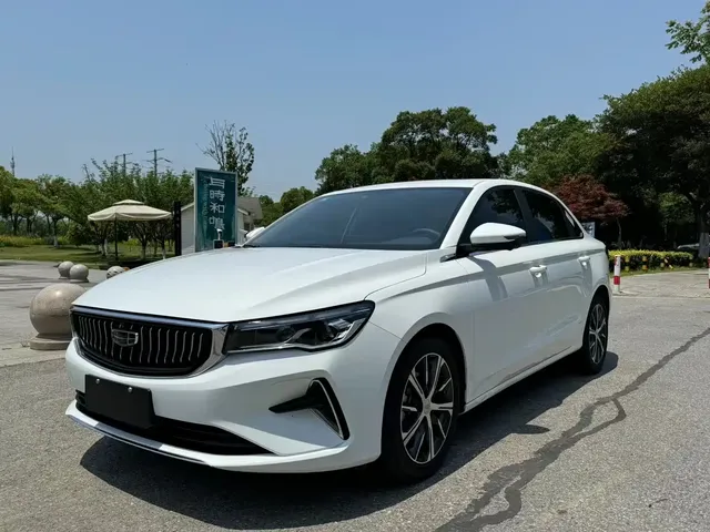 Geely Emgrand 2022 4th Generation 1.5L CVT Luxury