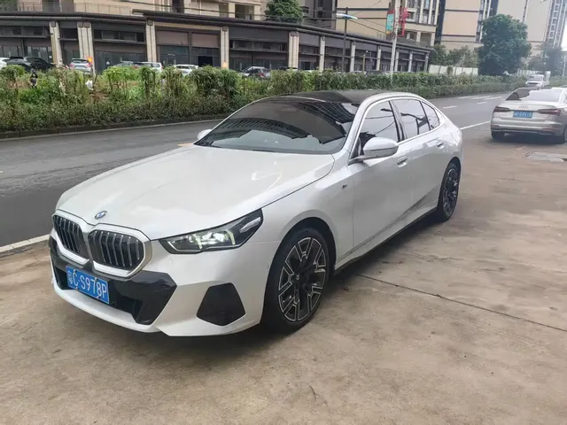 BMW 5 Series 2025 530Li Premium M Sport Package