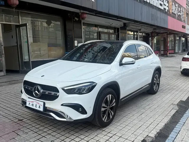 Mercedes-Benz GLA 2025 GLA 200