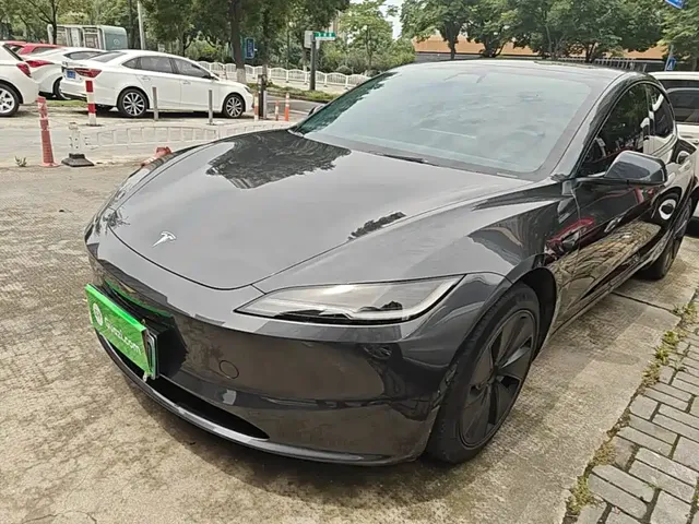 Tesla Model 3 2023 Rear-Wheel Drive