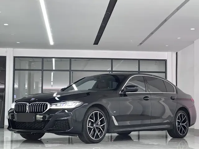 BMW 5 Series 2022 530Li Exclusive M Sport Package