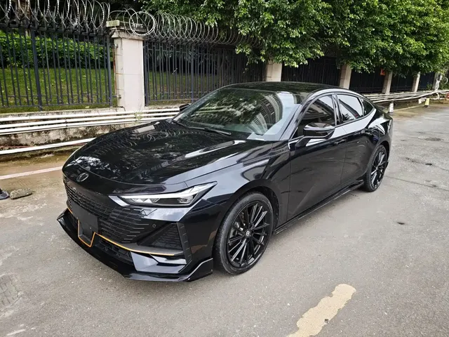 Changan UNI-V 2022 1.5T Sport Edition
