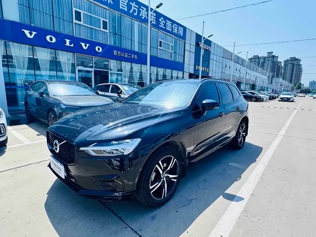 Volvo XC60 2021 T5 AWD R-Design