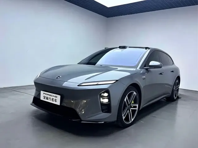 NIO ET5T 2025 75kWh Touring