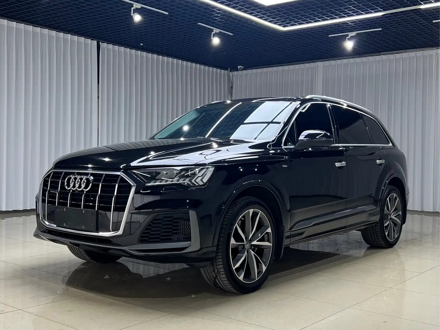 Audi Q7 2020 55 TFSI quattro S line Sport