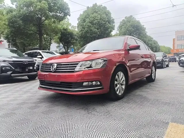 Volkswagen Lavida 2017 1.6L Automatic Comfort Edition