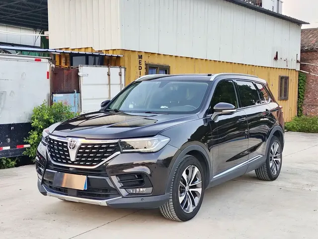 Zhonghua V7 2019 300T Automatic Luxury 5-seater