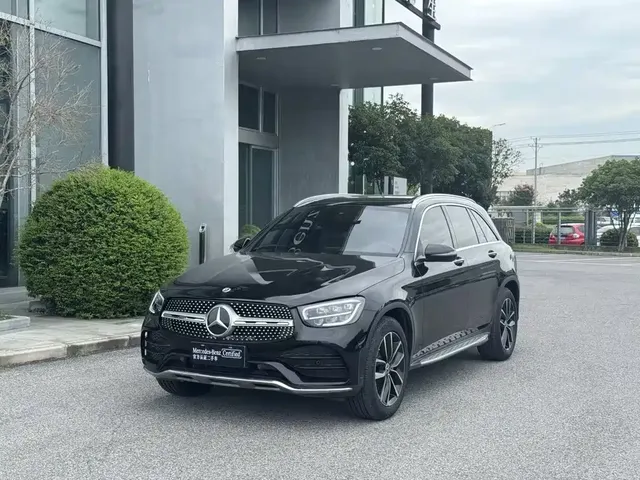 Mercedes-Benz GLC 2022 Facelift GLC 260 L 4MATIC Luxury Model