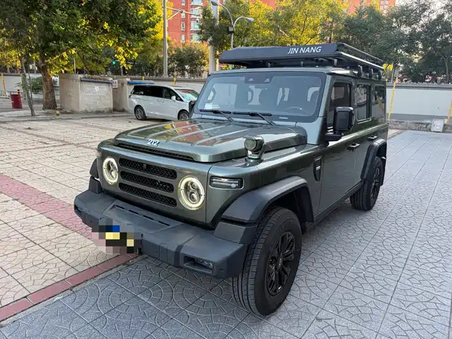 212 T01 2024 2.0T Explorer