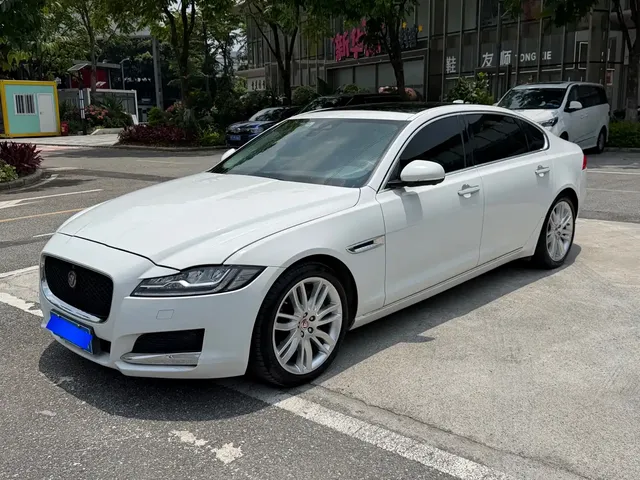 Jaguar XFL 2020 XFL 2.0T P250 4WD Premium Edition