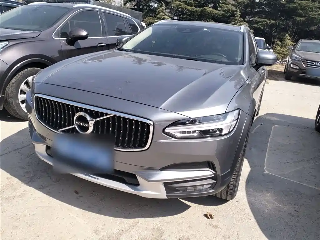 Volvo V90 2020 Facelift Cross Country T5 AWD Momentum