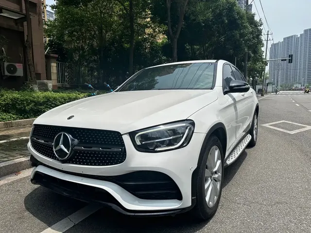 Mercedes-Benz GLC Coupe 2020 GLC 260 4MATIC Coupe SUV