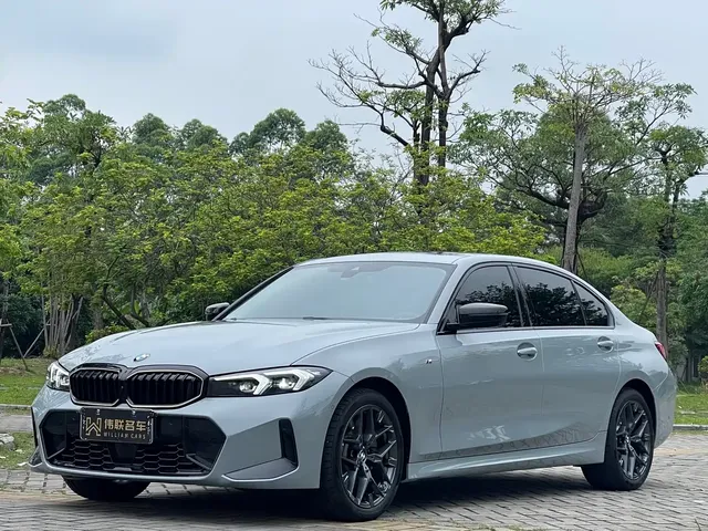 BMW 3 Series 2025 330Li M Sport Night Edition