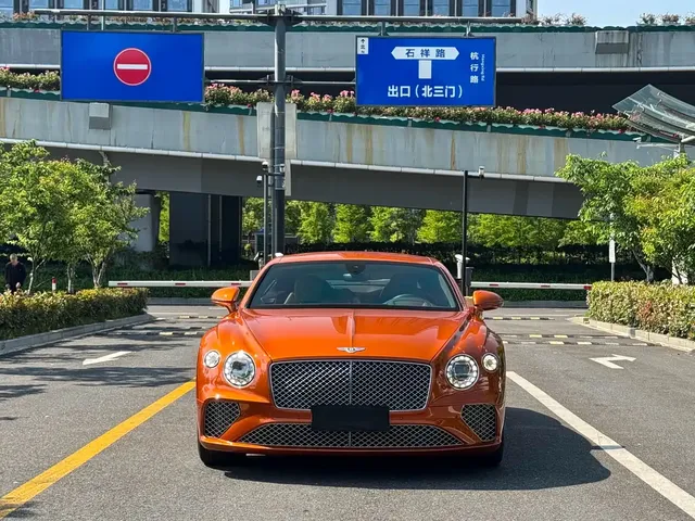 Bentley Continental 2018 6.0T GT W12