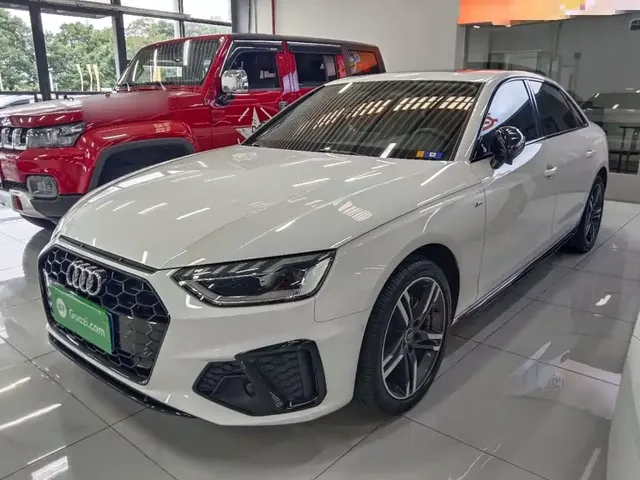 Audi A4L 2022 40 TFSI Luxury Dynamic