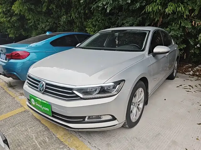 Volkswagen Magotan 2018 Facelift 330TSI DSG Luxury