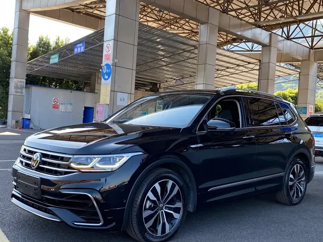 Volkswagen Tiguan L 2022 330TSI Automatic 2WD R-Line Flagship Edition