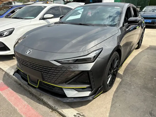 Changan UNI-V 2023 1.5T Sport Edition