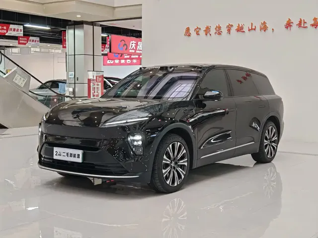 NIO ES8 2024 75kWh