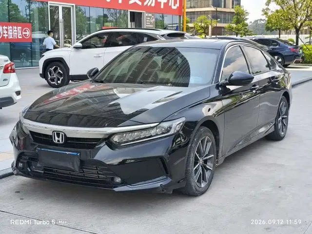Honda Inspire 2022 260TURBO Deluxe Edition