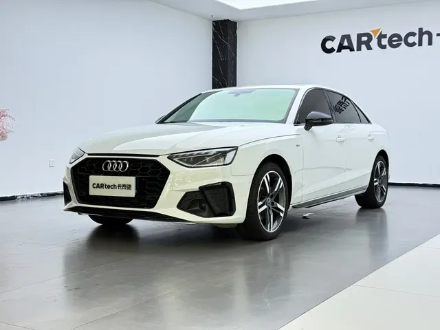 Audi A4L 2022 40 TFSI Luxury Dynamic