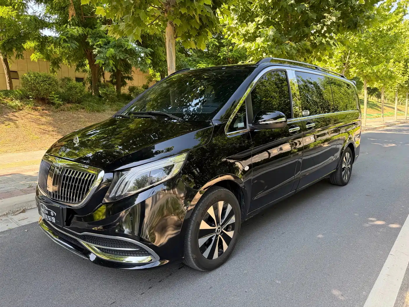 Mercedes-Benz Vito 2021 2.0T Business Edition 7-seater